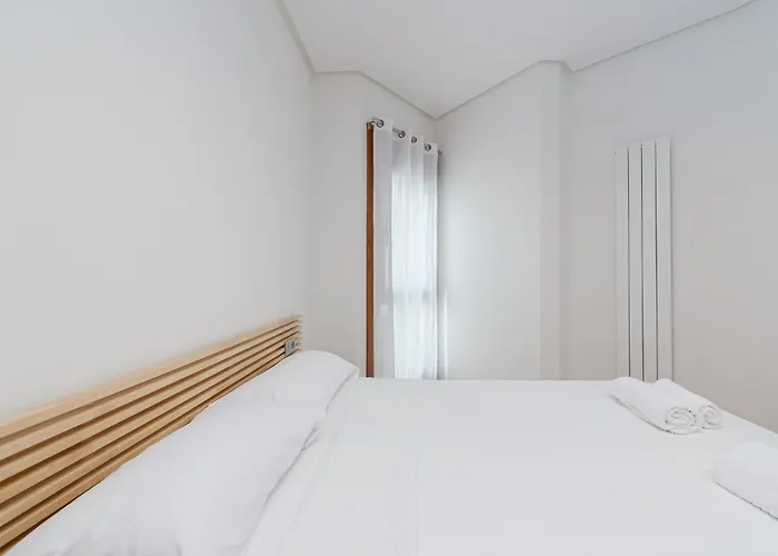 Sencillo Apartamento En El Corazon De Vigo By Cabana Rentals